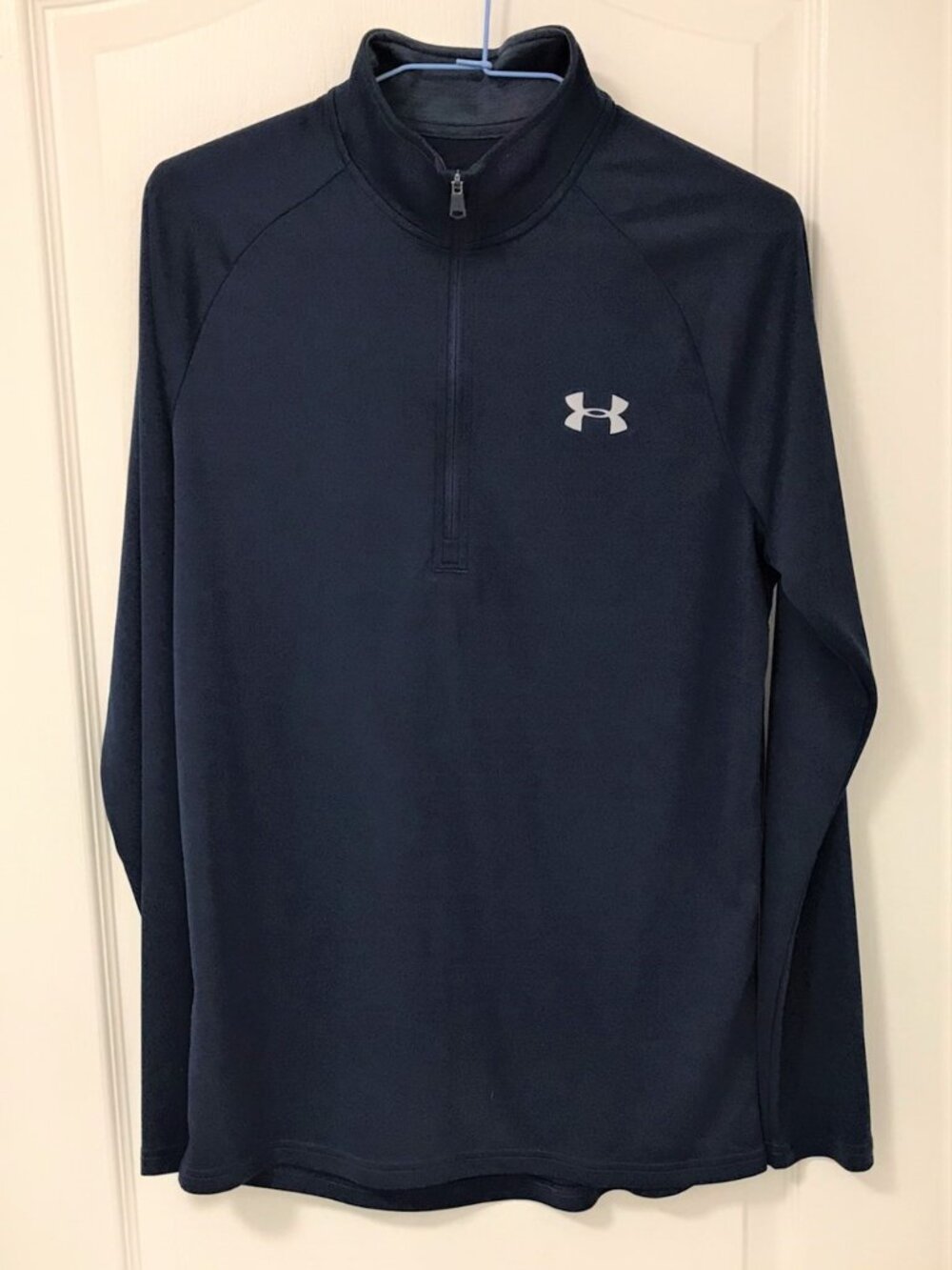 Brand New Under Armour Heatgear Men Long Sleeve Half Zip Shirt Size SM